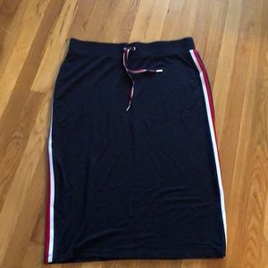 Like new midi cotton pull on skirt